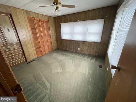 67 SHAMROCK AVENUE, DOVER, DE 19901