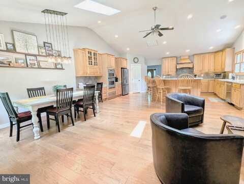 717 CLOVERFIELDS DRIVE, STEVENSVILLE, MD 21666