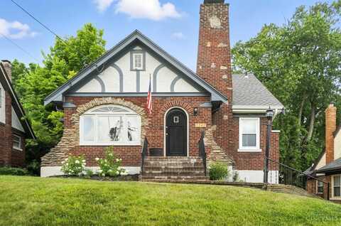 3345 Meyer Place, Cincinnati, OH 45211