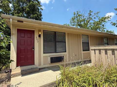 5077 Queenswood Court, West Chester, OH 45011