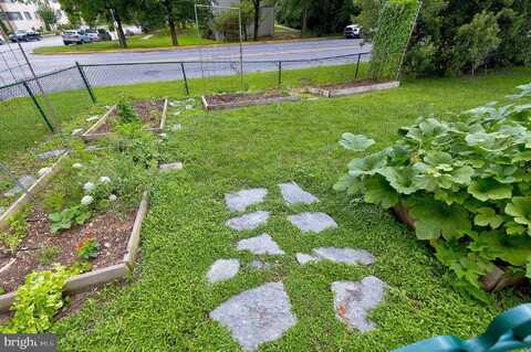 58 CRESCENT ROAD, GREENBELT, MD 20770
