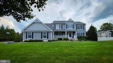 16 BODINE DRIVE, CRANBURY, NJ 08512