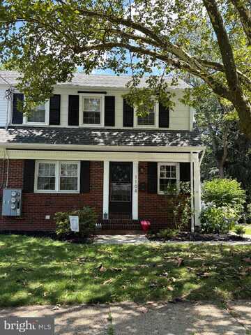 110 HILLCREST AVENUE, COLLINGSWOOD, NJ 08108