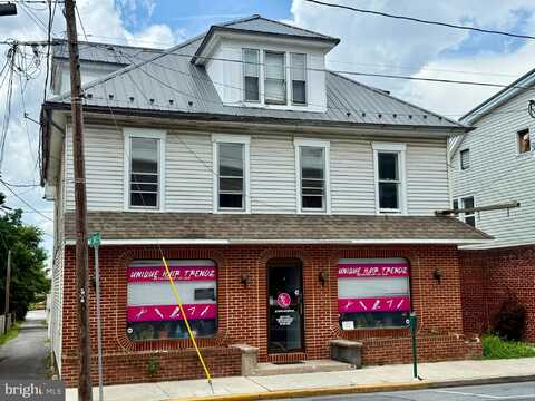 23 S CARLISLE STREET, GREENCASTLE, PA 17225