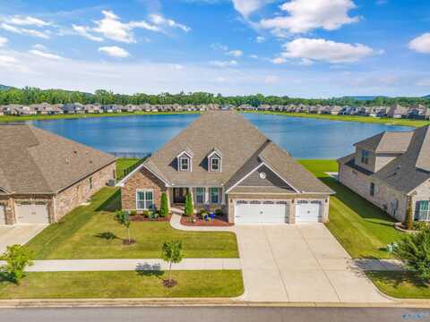 7609 Flint Crossing Circle, Owens Cross Roads, AL 35763