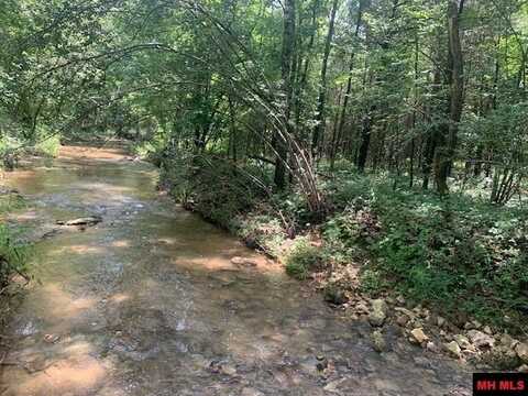 548 MC 7095, Yellville, AR 72687