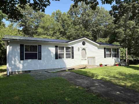 8541 N State Road 23 Road, Walkerton, IN 46574