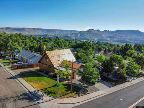 2755 Hitching Post Drive, Green River, WY 82935