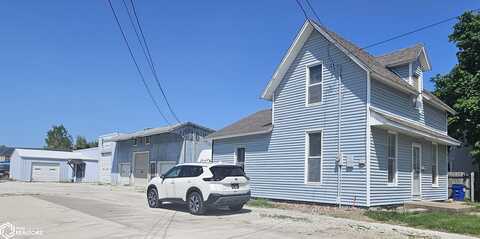 412 E 3rd Street, Washington, IA 52353