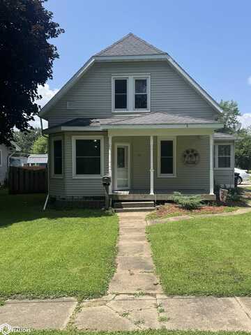 521 S 2nd Street, Wapello, IA 52653