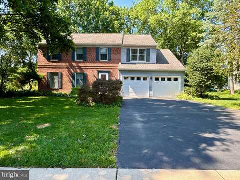 4135 CAMBERLAY DRIVE, YORK, PA 17402