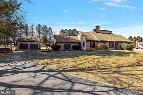 12 ELEANOR DRIVE, LINCOLN UNIVERSITY, PA 19352