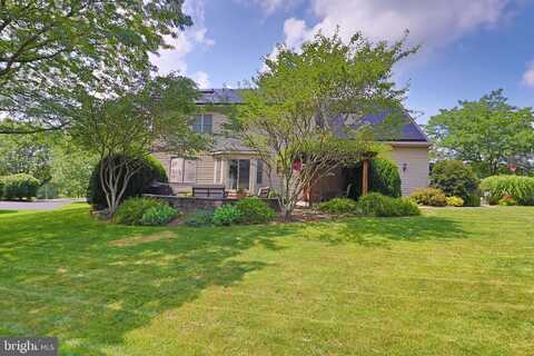14 CRIMSON LANE, LITITZ, PA 17543