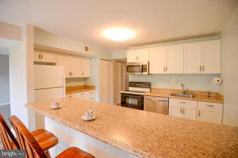 9735 KINGS CROWN COURT, FAIRFAX, VA 22031