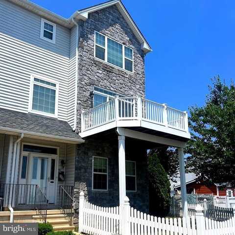 712 MILL STREET, BRIDGEPORT, PA 19405
