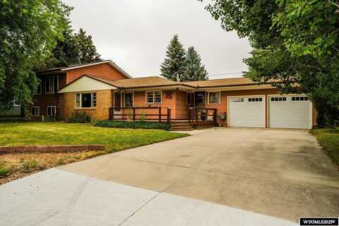 178 Sunset Avenue, Buffalo, WY 82834