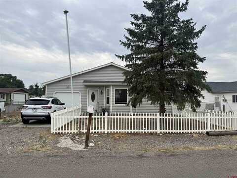 1084 Normandy Road, Montrose, CO 81403
