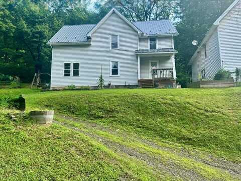 256 Main St, Laceyville, PA 18623