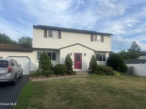 9 William Paca Court, Bethlehem, NY 12077