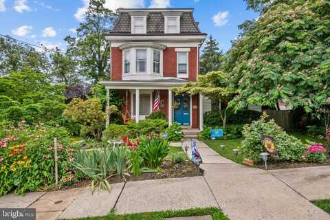 11 PARK LANE, READING, PA 19606