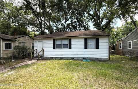 1043 WESTBROOK Circle E, Jacksonville, FL 32209