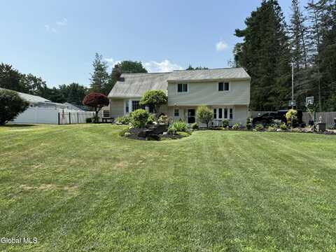 114 Okara Drive, Guilderland, NY 12303