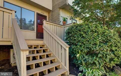 2566 GLENGYLE DRIVE, VIENNA, VA 22181