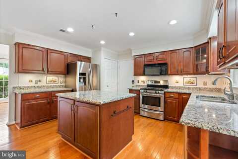 4970 MANOR HOUSE COURT, WOODBRIDGE, VA 22193