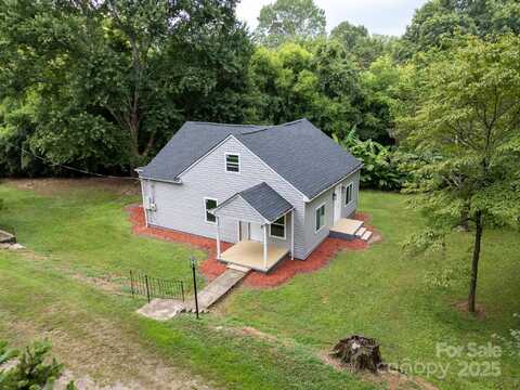 2901 N Shipp Avenue, Newton, NC 28658