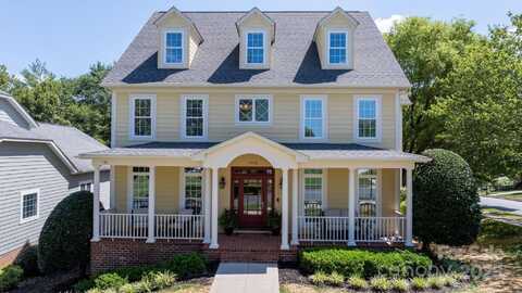 1902 4th Street Court NW, Hickory, NC 28601