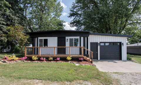 4950 West 100 North, Lagrange, IN 46761