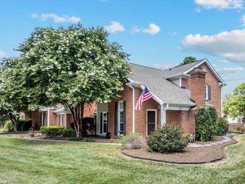 9237 N Vicksburg Park Court, Charlotte, NC 28210