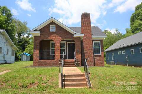 1012 Vanizer Street, Charlotte, NC 28208