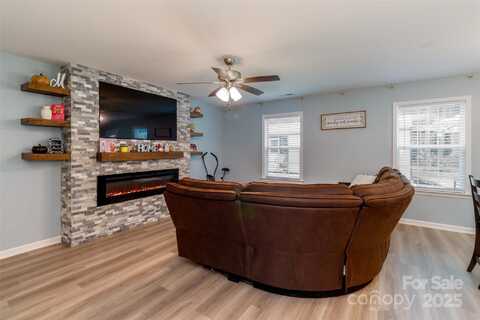 900 Providence Road, Lancaster, SC 29720