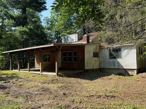 13475 Sperry Road, Chesterland, OH 44026