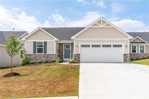1002 Bookman Avenue, Akron, OH 44312