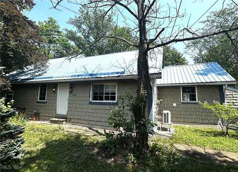 1918 Lenox New Lyme Road, Jefferson, OH 44047