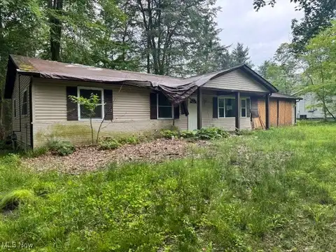 9613 Kim Drive, Chesterland, OH 44026