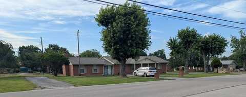 494 Tenth St, CROSSVILLE, TN 38555