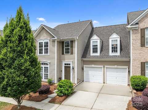 10217 Linksland Drive, Huntersville, NC 28078