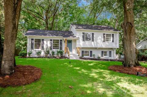 6706 Queensberry Drive, Charlotte, NC 28226