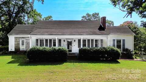 548 N Washington Street, Rutherfordton, NC 28139