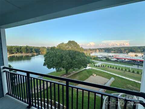 4455 Reed Creek Drive unit: 104, Sherrills Ford, NC 28673