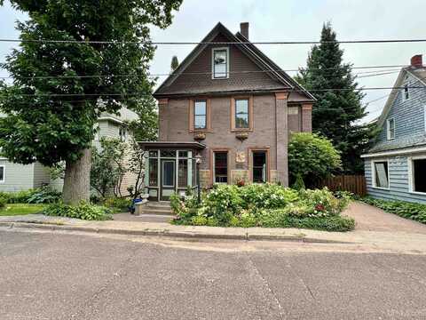 624 Lake, Hancock, MI 49930