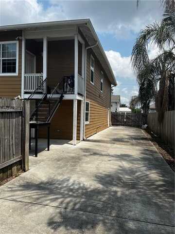 5806 Catina Street, New Orleans, LA 70124