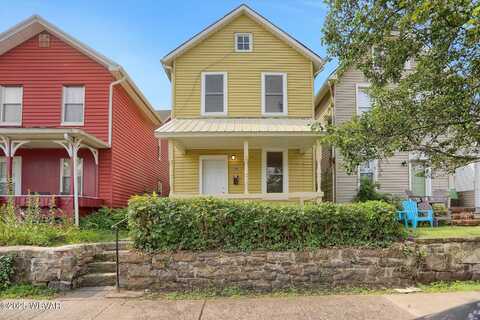 747 SECOND STREET, Williamsport, PA 17701