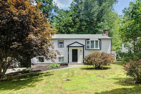 107 Old North Road, Winchester Center, CT 06098