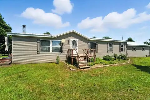 21563 180th Street, Holland, IA 50642