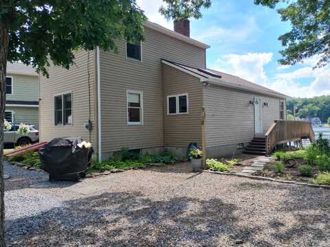 12 Arrowhead Lane, Killingly, CT 06241