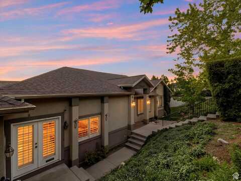 2960 E OAK PARK S, Holladay, UT 84117